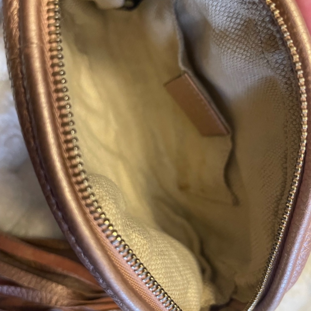 Gucci Soho Disco round Small Crossbody Bag - Metallic Rose Gold Authentic - Picture 6 of 12